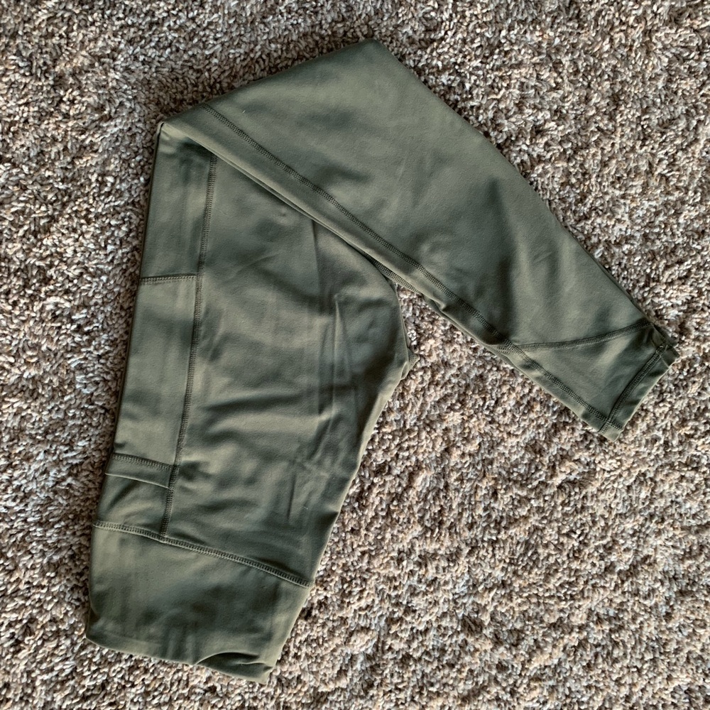 ETHOS Olive Legging